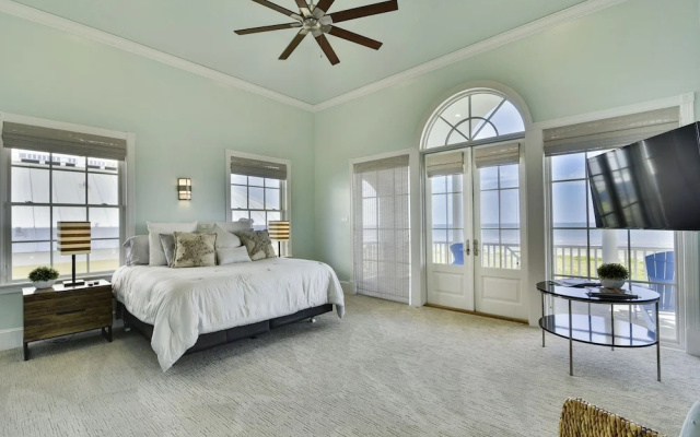 Seaside Euphoria - 4 Br Home