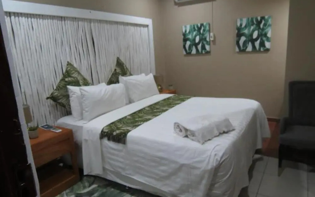 Nkanhe Lodge