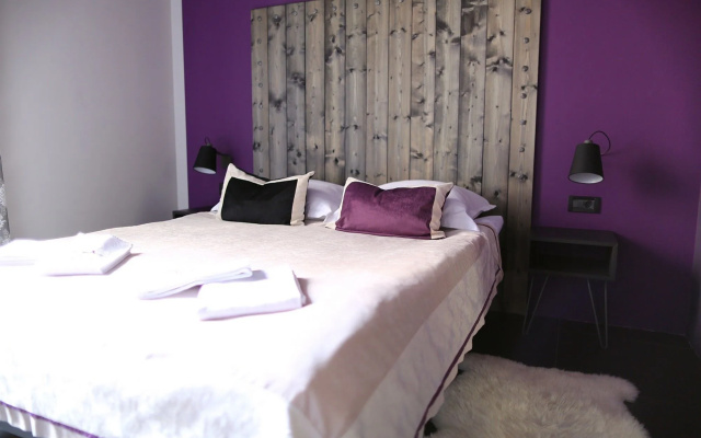 Apartments & Rooms Lejletul