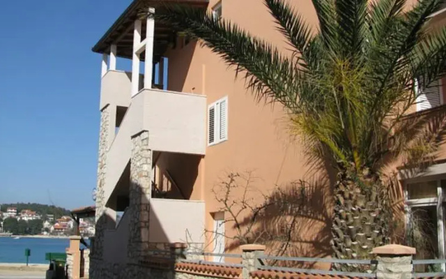 Apartments Jezerac