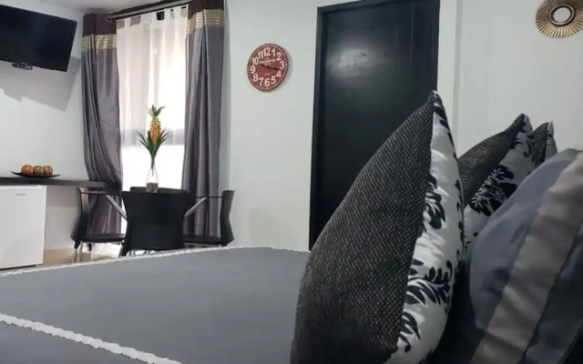 CAPITAL O Lowe Suites