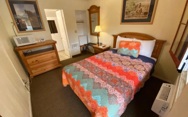 Independence Courthouse Motel