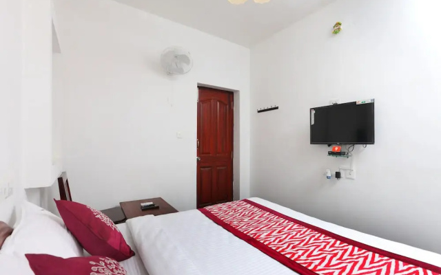 OYO 11582 Villa Triomphe