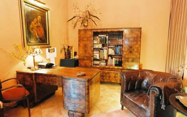 Piano Guest House