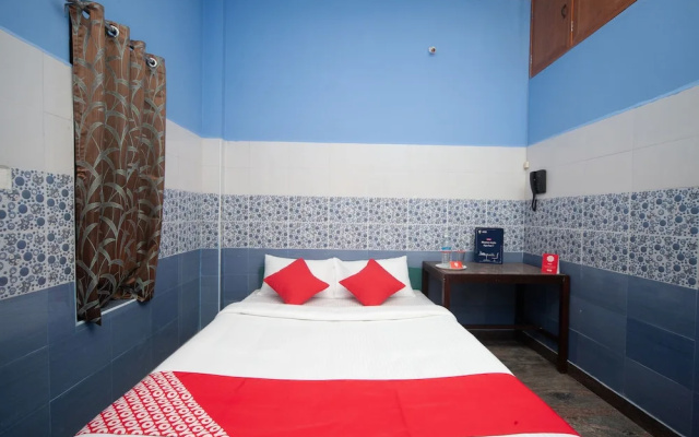 OYO 24053 Auro GP guest house
