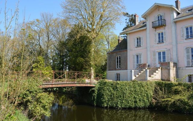 Le Chateau De La Tourlandry
