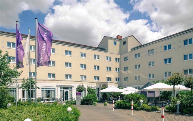 Amedia Hotel And Suites Frankfurt Airport In Raunheim Germany From 62 Photos Reviews Zenhotels Com