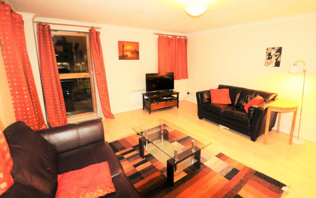 Zen Apartments - Docklands