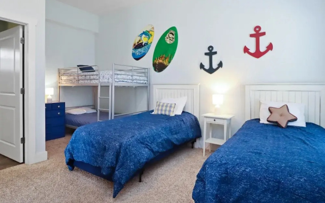 Sea Breeze Manor