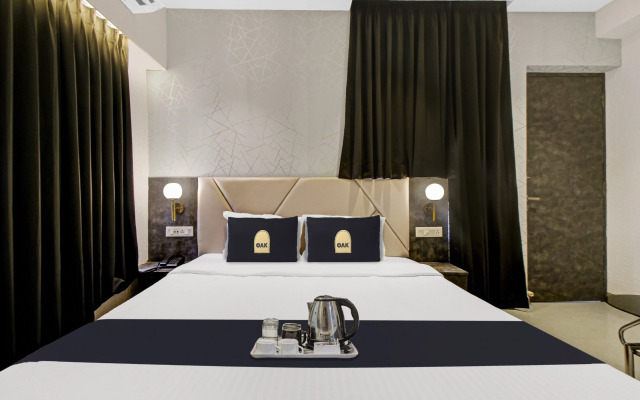 Super Townhouse Oak Hotel Lake View Royal Near Science City