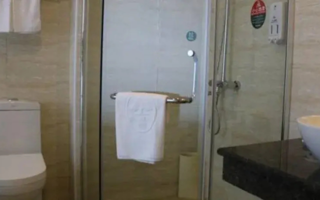Greentree Inn Jiangsu Changzhou Changhe Express Hotel