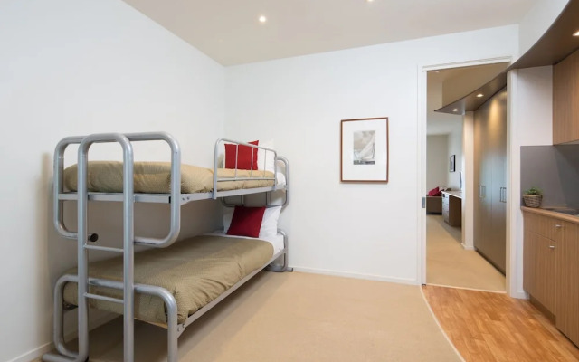 The Executive Beachside Apartment