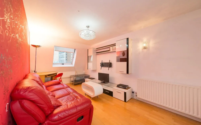 Beautiful West Ken One Bed Apartment