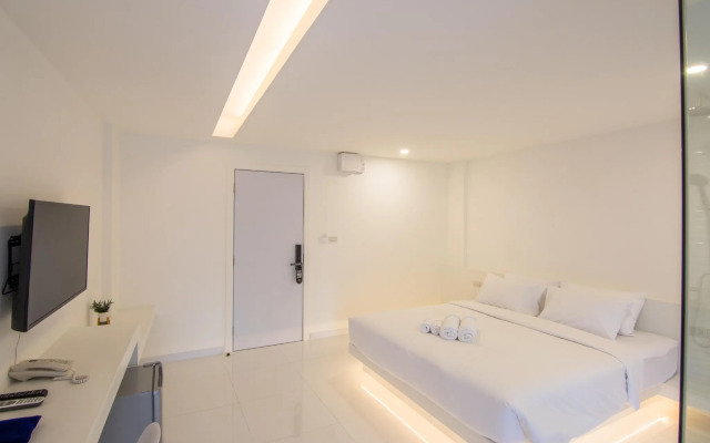 The White Hotel By Charoensri (SHA Extra Plus)