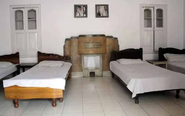 Tourist Guest House