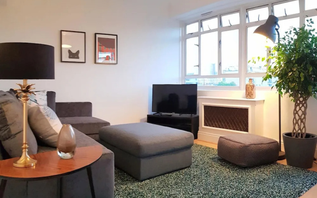 Bright 3 Bedrooms in Central London/lupus Street
