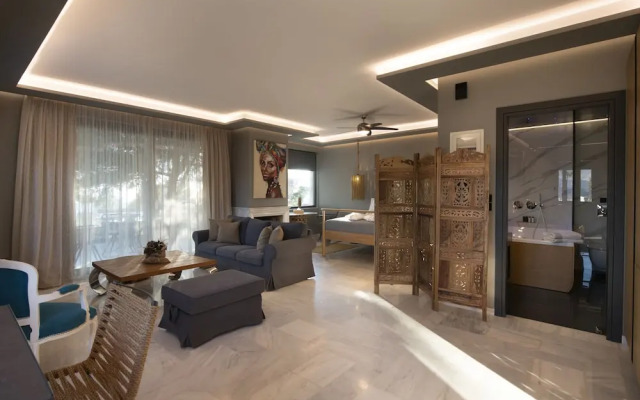 Aval Riviera
