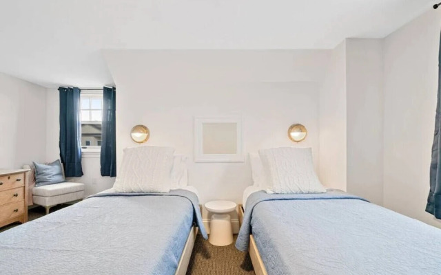 Ardmore Home - Sleeps 7