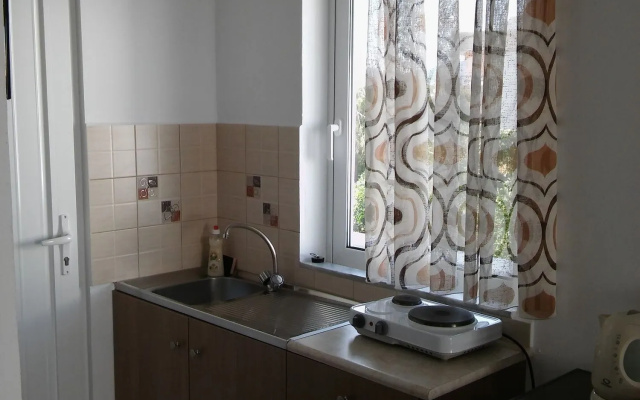 Maria Studios and Apartments