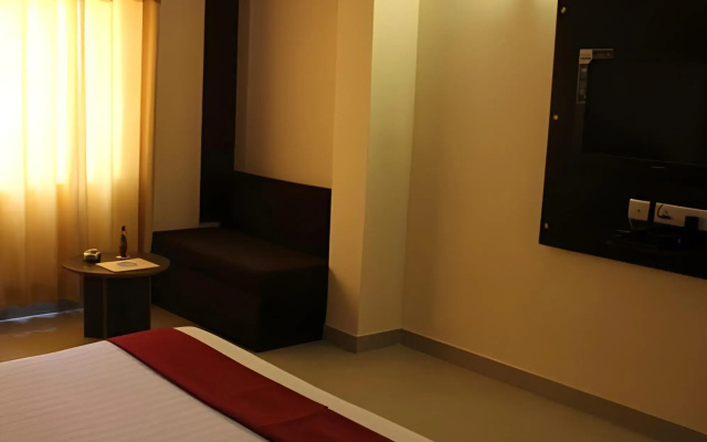 Hotel Savi Regency