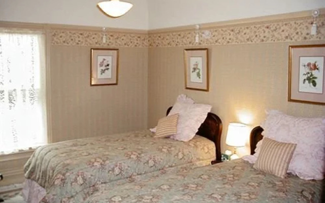 Cornelius Daly Inn