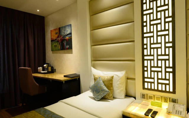 Hotel Chanchal Deluxe