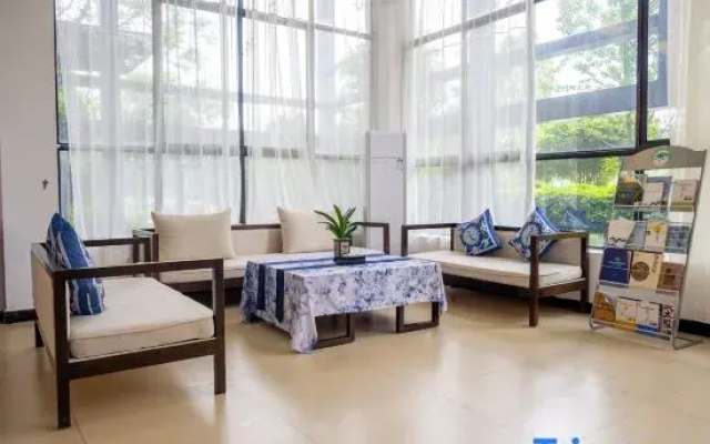 Zhenfeng Sanchahe Starry Sky Homestay