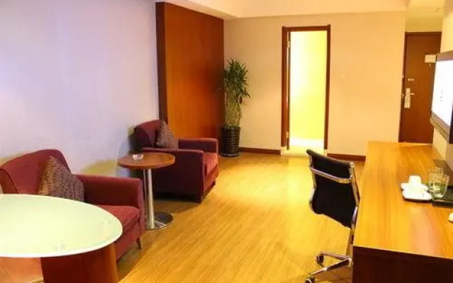 Home Inn Hongqiao Airport - Shanghai