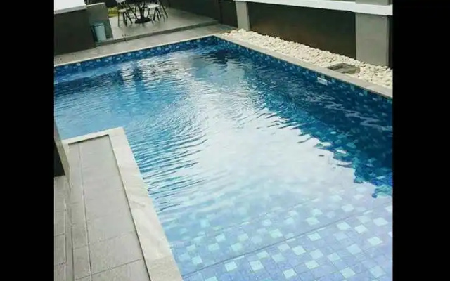 Villa Kaca