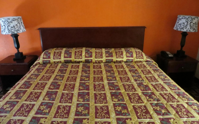 Budget Inn
