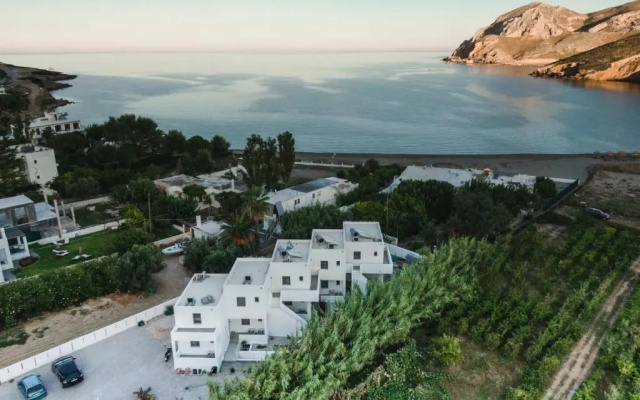 Skyros Blue Suites