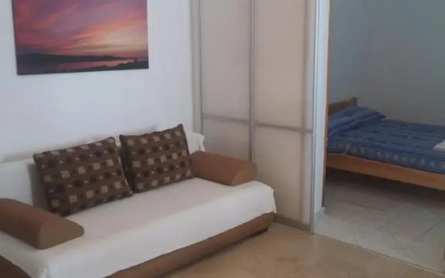 Apartments Lončar