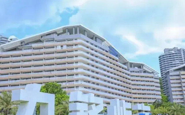 Lixiangjia Sea View Resort Apartment