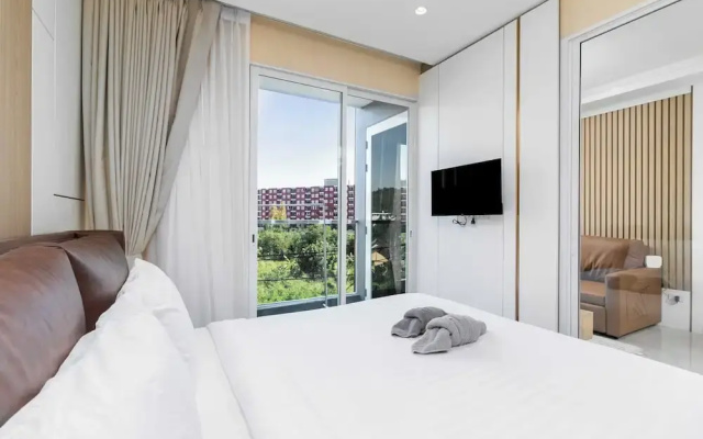 City1BR Condo Pool Gym C261