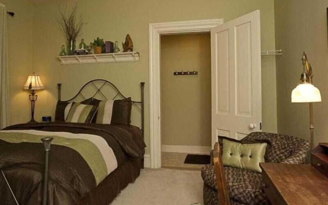 Apple Tree Lane Bed & Breakfast