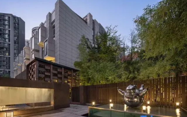 YU Hotel