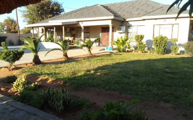 3 Doves Guest House