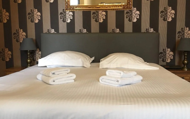 Station Hotel