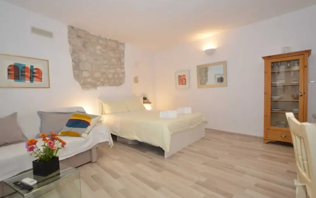 La Dolce Vita Studio