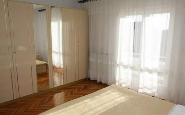 Apartments and Rooms Nada