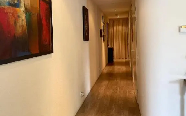 Lounge Park Apartment