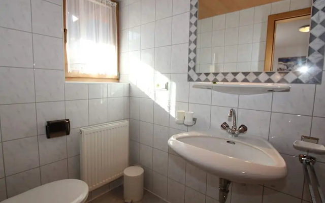 Apartment in Huben Near Ski Slopes