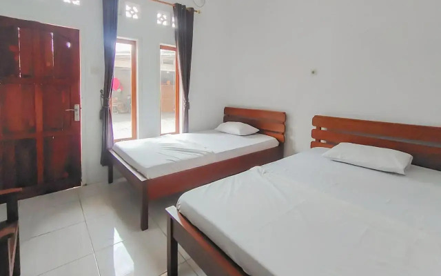 Pondok Manggir by OYO Rooms