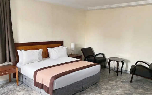 Veronica Guest House