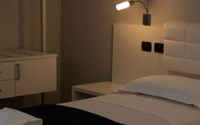 Master Hotel