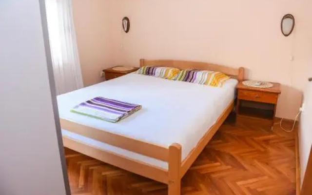 Sol Apartments