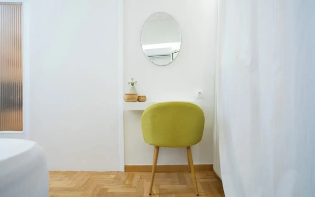 Ruby's Urban Residence Koukaki