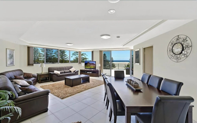 Coast Luxury Apartment 23