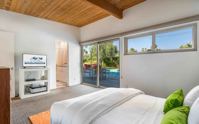 On The Rox Three Bedroom House