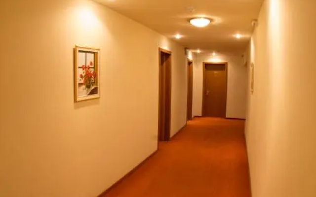 Hotel Alinalex